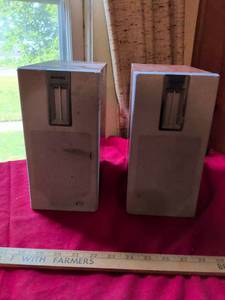 lot 93 image: Philips Bookshelf Speakers Pair