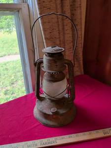Dietz Wizard Railroad Kerosene Lantern