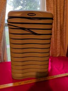lot 121 image: Vornado VAQS35 HEPA Air Purifier with True HEPA Filter