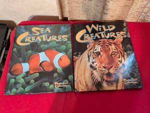 lot 147 image: Sea Creatures and Wild Creatures Photo Fact Collection Books Set
