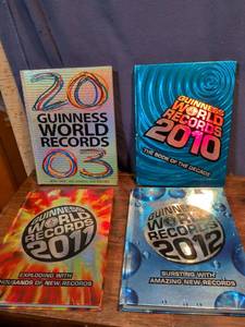 lot 219 image: Guinness World Records Book Collection 2003-2017