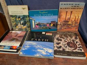 lot 246 image: Mixed Book Collection - Geology, Geography and History Books