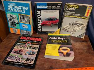 lot 258 image: Automotive Repair Manual Collection - Haynes Chilton Honda Toyota Harley Davidson