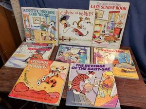 lot 295 image: Calvin and Hobbes Comic Book Collection by Bill Watterson