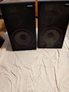 lot 312 image: Pioneer CS-G301WA II Bookshelf Speakers Pair