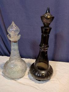 lot 321 image: Glass Decanter Set with Stoppers