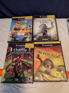 lot 363 image: Nintendo GameCube Games Bundle - 4 Family Entertainment Titles