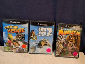 lot 367 image: Nintendo GameCube DreamWorks Movie Games Bundle