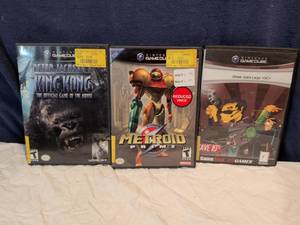 lot 371 image: Nintendo GameCube Games Bundle - King Kong, Metroid Prime, Shrek Extra Large