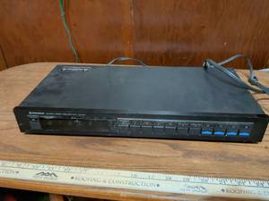 lot 393 image: Pioneer VS-60 Audio Video Selector Switch