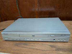 lot 394 image: Norcent DP-316 DVDCD Player
