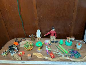 lot 399 image: Mixed Toy Collection with Action Figures and Collectibles