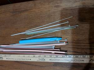 lot 404 image: Knitting Needles Set Various Sizes and Materials