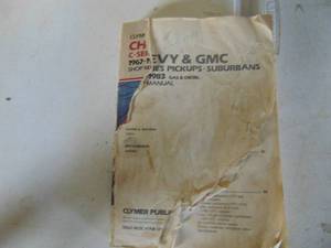 lot 1859 image: Chevy - Square Body Truck Manual - No cover