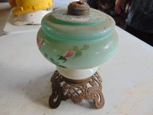 lot 1868 image: Oil Lamp base