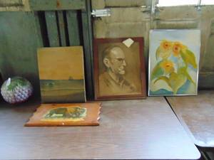 lot 1903 image: 4 Pieces of ArtDecor -