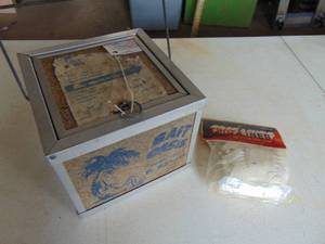 lot 1928 image: Cork Bait Box - Trot line in Package