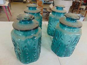 lot 1938 image: Aqua - Blue Containers
