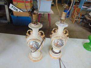 lot 1944 image: Pair of Asian Themed Lamps