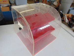 lot 1959 image: Small Display Case - Shelf Rotates - Used for Pins