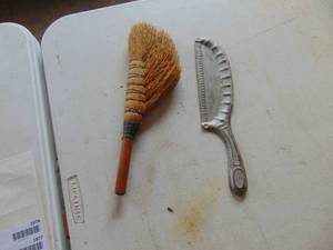 lot 1974 image: Dustpan and Handbrush