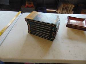 lot 1980 image: Partial Set Mechanix Illustrated How to do it Encyclopedias