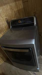 lot 202 image: LG Electric Dryer with Sensor Dry Technology