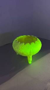 lot 1000 image: Vintage Fenton Custard Uranium Glass Leaf Tiers Branch Footed Rose Bowl