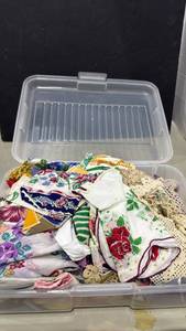 lot 1021 image: Hankies