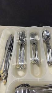 lot 1032 image: Gibson silverware set with organizer 37 pieces with paper towel holder