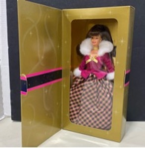 lot 1046 image: Winter Rhapsody Barbie Doll, Avon Exclusive