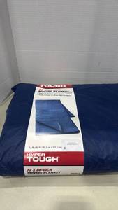 lot 1086 image: Hyper Tough 72x80 Inch Moving Blanket Blue