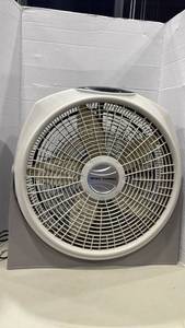 lot 1099 image: Wind Tunnel Electric Fan 20 inches in diameter