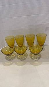 lot 2014 image: Anchor Hocking Boopie amber glasses