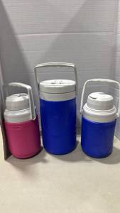 lot 2046 image: Coleman Insulated Water Jugs