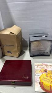 lot 2054 image: VIP Wine Accessory Gift Set with Corkscrew and Napkin Dispenser and more