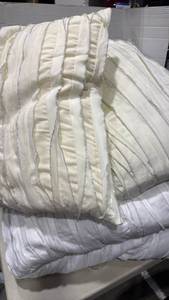 lot 2073 image: Queen comforter with pillows some stains