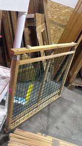 lot 2091 image: Wooden Pet Safety Gate