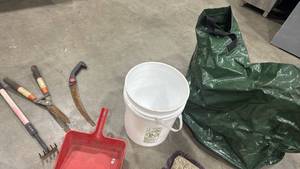 lot 2092 image: Gardening Tools, garden bag and 5 gal bucket