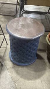 lot 2307 image: Woven Pattern Ceramic Garden pedestal table 16x14