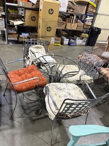 lot 2302 image: Wrought iron patio chairs 32x22x22 seat 18 inches and table 32x26 dia without top needs repainted