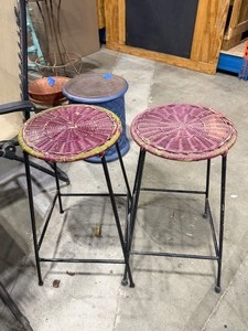 lot 2308 image: Wicker Top Bar Stools with Metal Frame 24.5