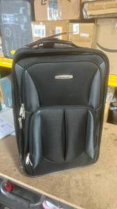 lot 33068 image: Rockland Luggage 2-piece Set, Blackgray, One Size