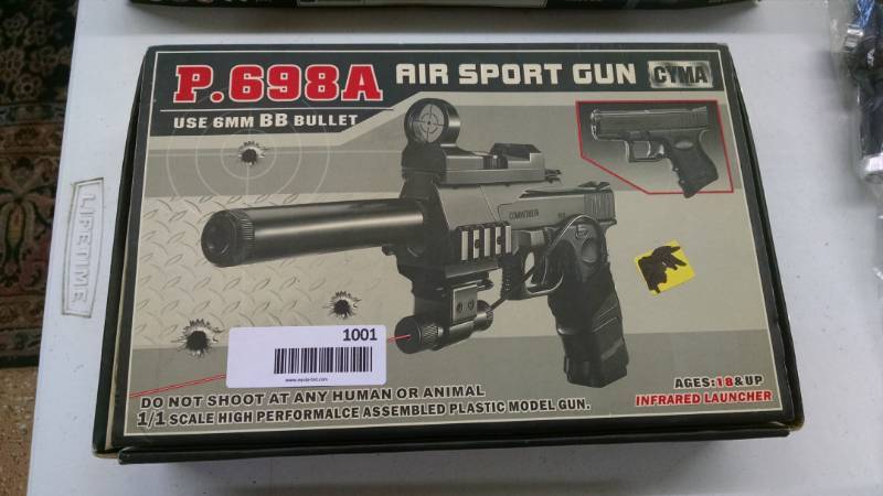 lot 1001 image: P.698A  Air Sport Gun - NIB