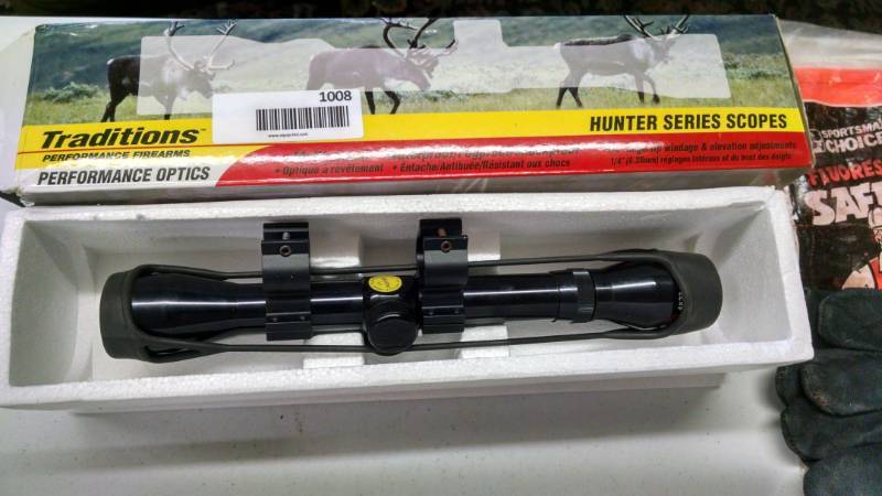 lot 1008 image: Tasco 4 x 32 Rifle Scope