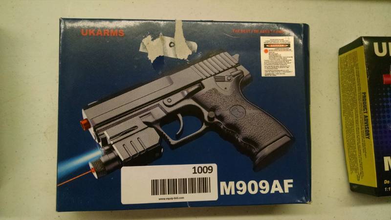 lot 1009 image: UKARMS M909 AF Airsoft Gun NIB