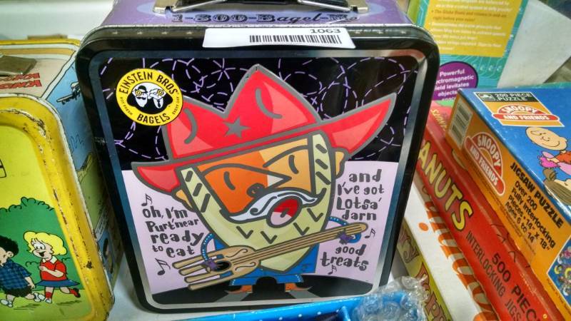 lot 1063 image: Einstein Brothers Metal Lunch Box - no thermos