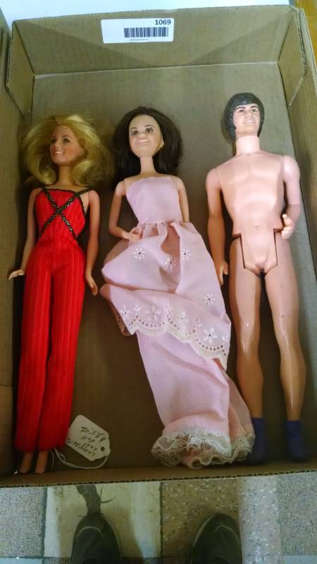 lot 1069 image: 3 Dolls - Cheryl Ladd, Donnie & Marie Osmond