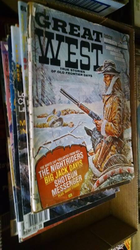 lot 1122 image: Lot of True West & Great West Magazines