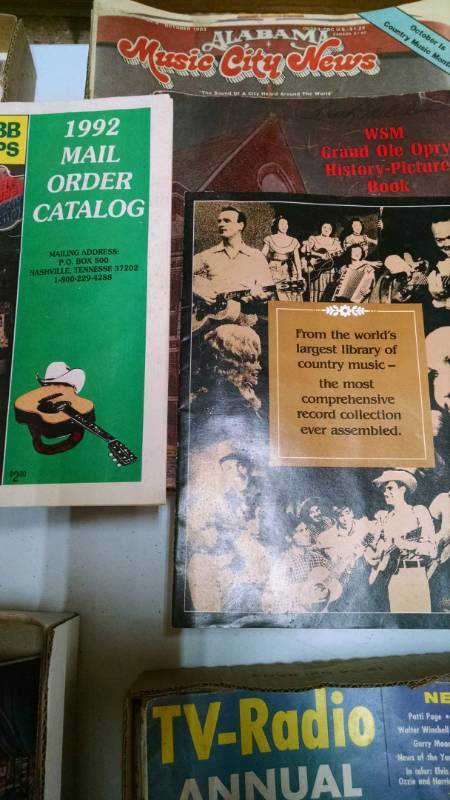 lot 1185 image: Lot of Music City News etc.